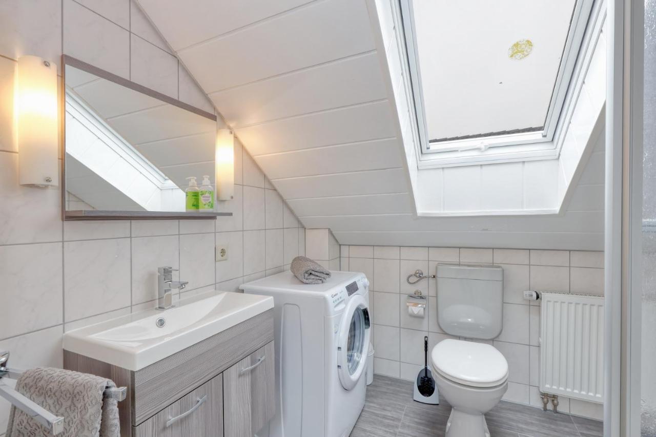 Seepark Kirchheim Ferienhaus Bei Vera Mit Sauna Eksteriør bilde